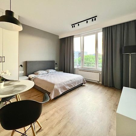 K22 Warszawa Zachodnia Slawinska 502 Leilighet Eksteriør bilde